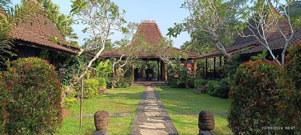 Alas Arum Ecolodge Tabanan  Bagian luar foto